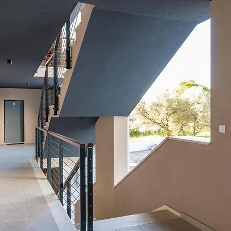 Garden Apartment Medulin Exterior photo